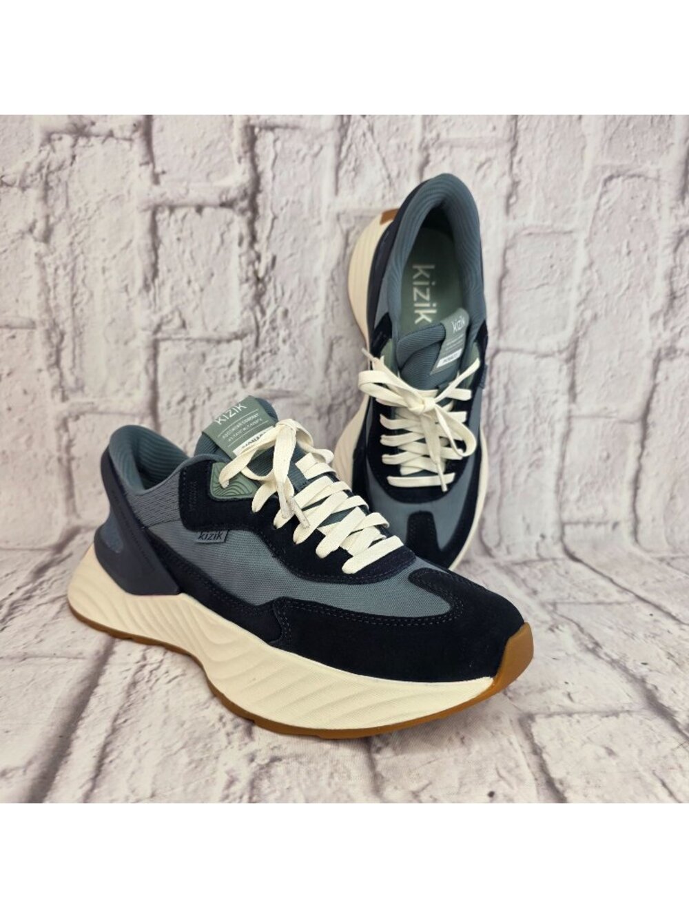 Kizik Monaco Sneaker Womens 9 Stormy Weather Naval Academy Comfort Shoes READ
